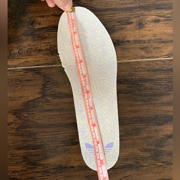 ADIDAS OZNOVA W Size 10 - Picture 9 of 10